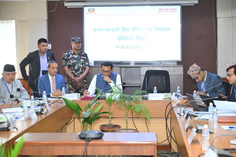 आर्थिक सुधारका लागि दर्जनौं ऐनहरू बजेटमार्फत संशोधन वा खारेज गर्छौं: अर्थमन्त्री