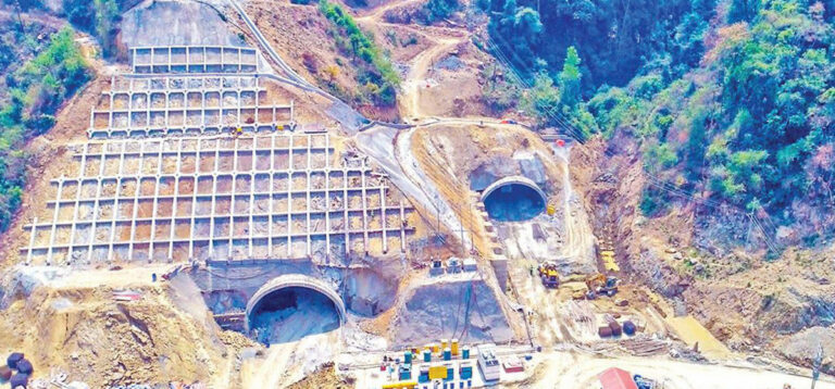 राष्ट्रिय गौरवका आयोजनाको बेहालः ५ खर्ब खर्च हुँदा ३ वटा मात्र सम्पन्न, अधिकांशको म्याद थपिँदै