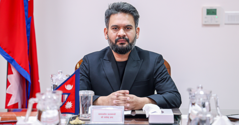 होटल संघका पदाधिकारीसँग प्रधानमन्त्री बालेनको छलफल: ढुक्क भएर लगानी गर्न आग्रह